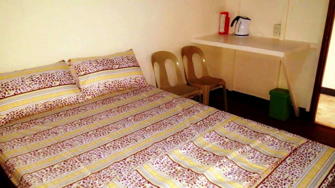 Hotel Rb Transient House Coron Exterior foto