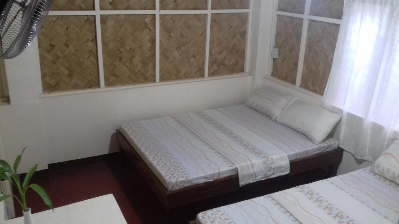 Hotel Rb Transient House Coron Exterior foto